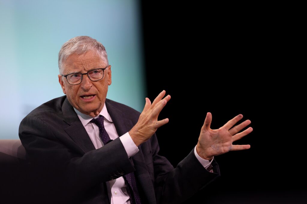 ​Bill Gates is deeply worried about AI, and he’s no longer staying quiet 
