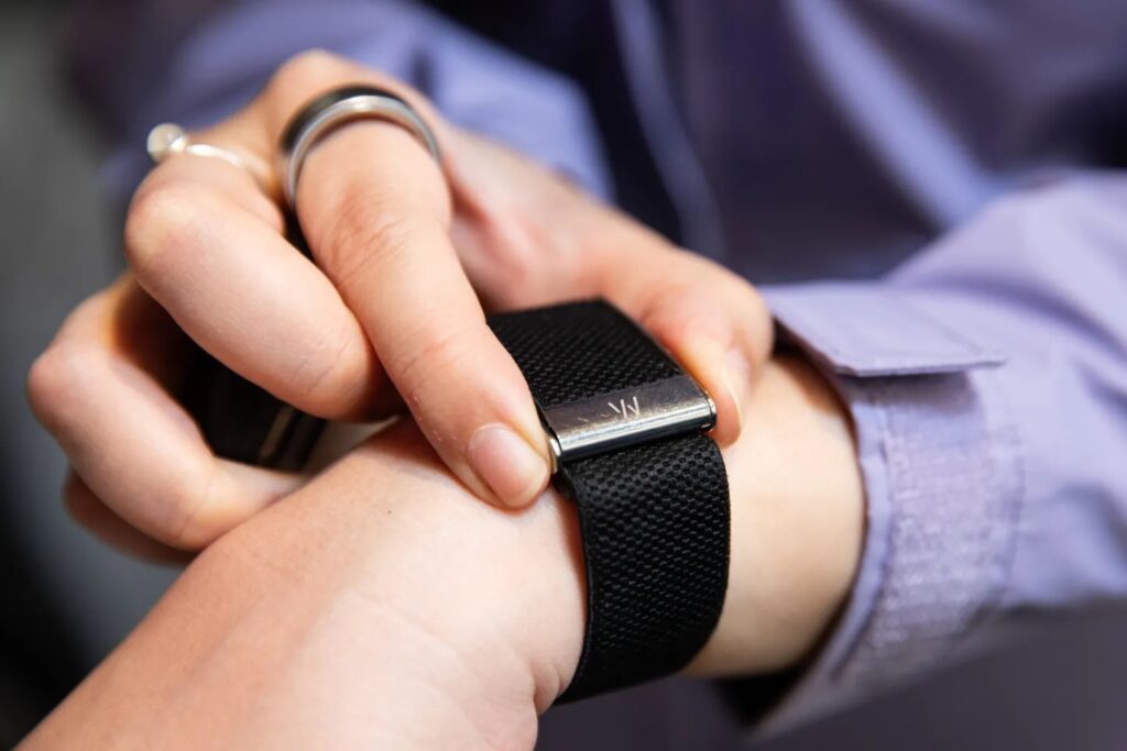 ​Apple is reportedly working on a Whoop-like fitness tracker 